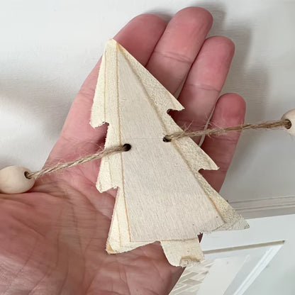 Christmas Wooden Wreath with 12 Trees and Beads for Winter Holiday Fireplace Decoration