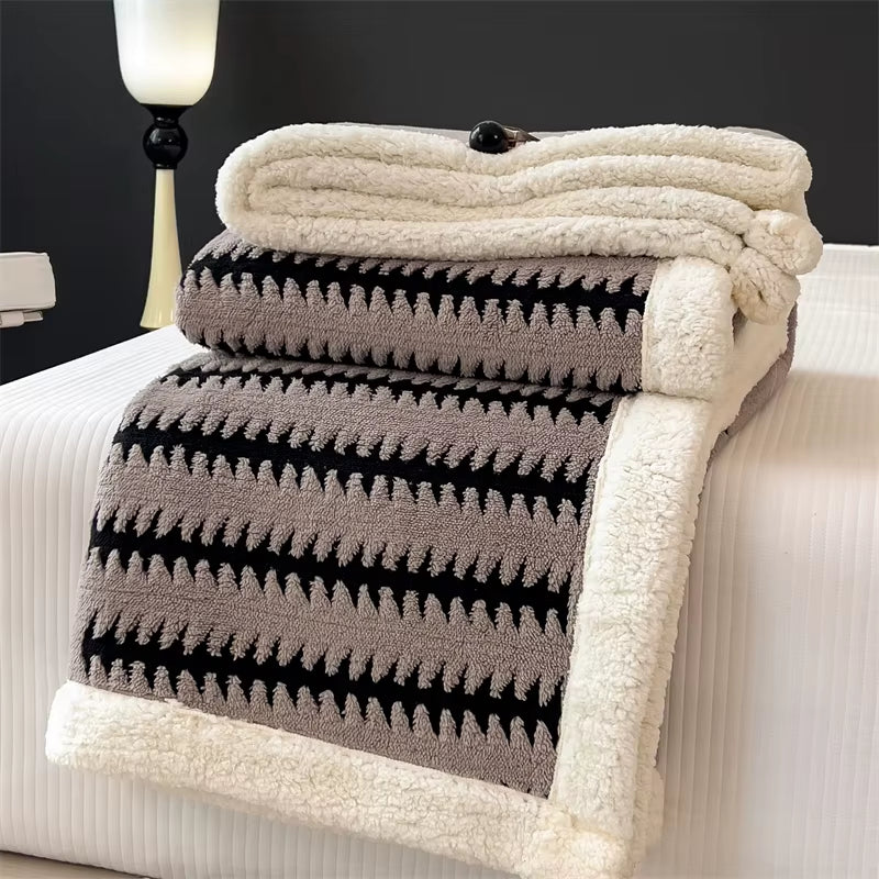 Blanket Quilt New Thickened Cloud-Feel Fleece Double-Layer Plush Winter Wool Knee Nap Four Seasons Blankets for Sofas Sleeping