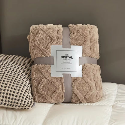 Fluffy Coral Velvet Blanket Flannel Plush Comfortable Thickened and Warm Soft Sofa Throw Blanket for Air-Conditioned Room Luxury